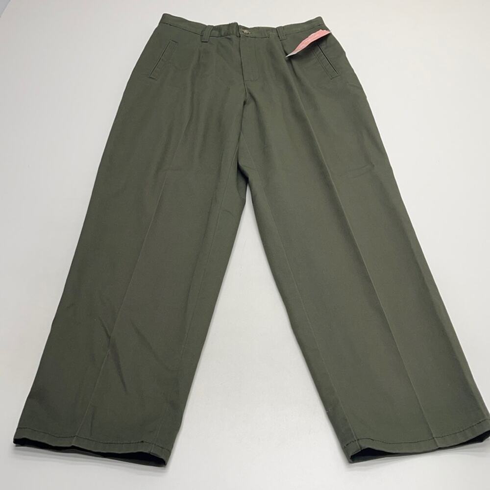 DRESS BARN Women’s 10 Short Green Cotton Pleated Pant